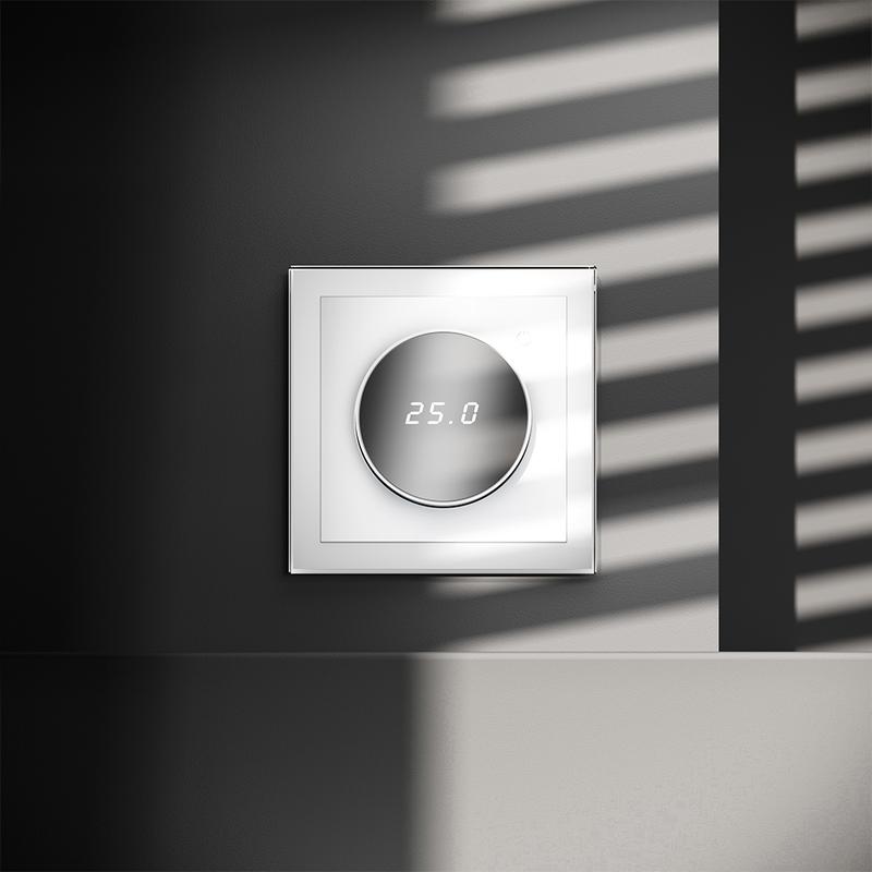 Терморегулятор электронный S70 с индикацией и датчиком для теплого пола механизм бел. глянцевый Voltum VLS070101