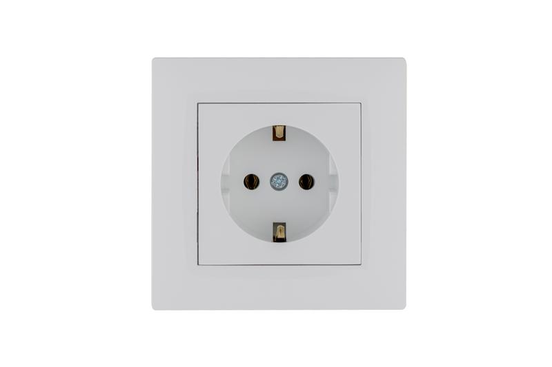 Розетка 1-м Karea RIZZ с заземл. бел. Makel 88001028