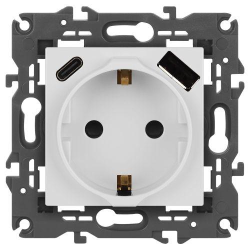 Розетка Elegance 14-4108-01 16A 250В 2P+E защ. шторки с USB type-A+C 3А 5В белый Эра Б0067736