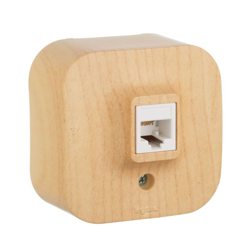 Розетка телефонная 1-м ОП Quteo RJ11 дерево IEK 782274