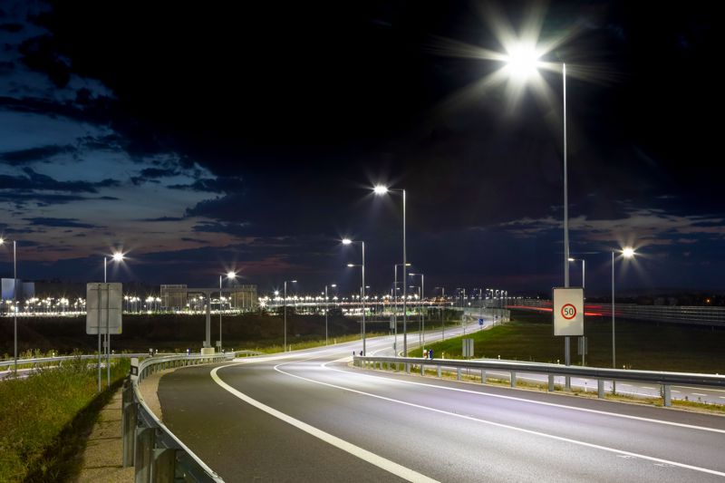 Светильник светодиодный ДКУ 1013-200Д 5000К IP65 уличный консольный IEK LDKU1-1013-200-5000-K03