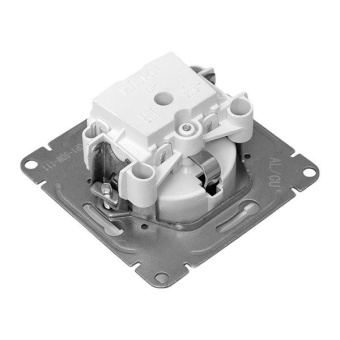 Розетка СП Эпика 16А с заземл. защ. шторки механизм бел. EKF UP1-SOW-111