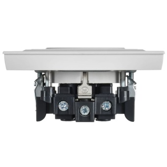 Розетка BRITE РСР14-1-0-БрАБ 16А в сборе с заземл. защ. шторки арктич. бел. IEK BR-R14-16-K91-F