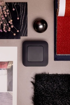 Выключатель проходной 1-кл. СП FLITE ВС61-1-0-ФлЧ 10А механизм черн. IEK FI-V12-0-10-1-K02