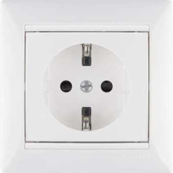 Розетка 1-м СП Valena 16А IP21 230/250В 2P+E с заземл. защ. шторки на винтах механизм бел. Leg 774421