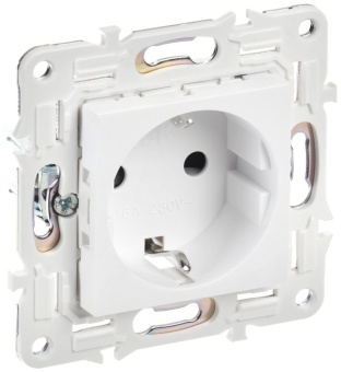 Розетка SKANDY 16А с заземл. защ. шторки безвинт. крепл. SK-R06W арктич. бел. IEK SK-R14-16-1-K01