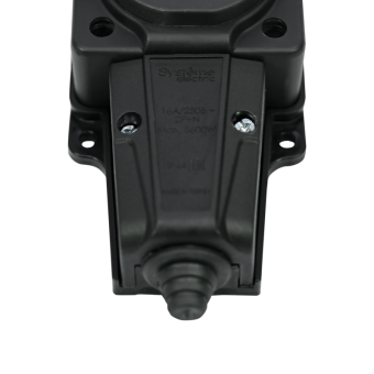 Колодка удлинителя 3-м MultiSet 16А 250В IP44 с заземл. каучук черн. SE MST4103BK