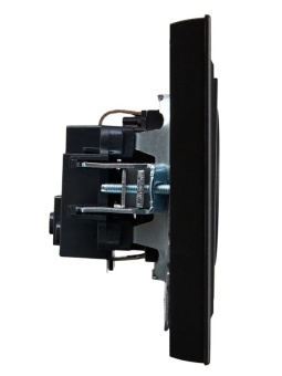 Розетка СП BRITE РСР14-1-0-БрЧ 16А в сборе с заземл. защ. шторки черн. IEK BR-R14-16-K02-F