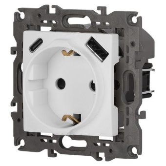 Розетка Elegance 14-4108-01М 16A 250В 2P+E защ. шторки с USB type-A+C 3А 5В матов. бел. Эра Б0067710