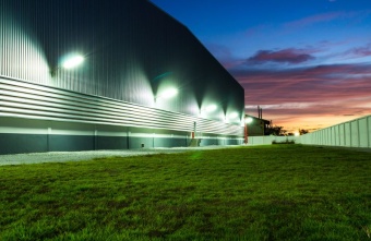 Кронштейн КР-4 d48мм L500 настен. регулир. угол бел. IEK LDKU0D-CR-48-0500-33-K01