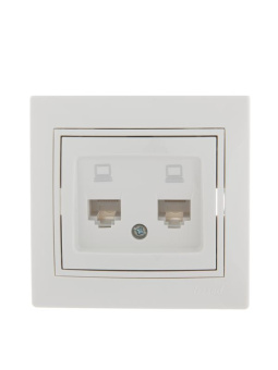 Розетка компьютерная 2-м СП Mira RJ45 бел./бел. LEZARD 701-0202-141