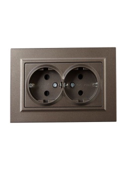 Розетка 2-м СП BRITE РСш12-3-БрТБ 16А в сборе с заземл. защ. шторки бронза IEK BR-R24-16-K45-F