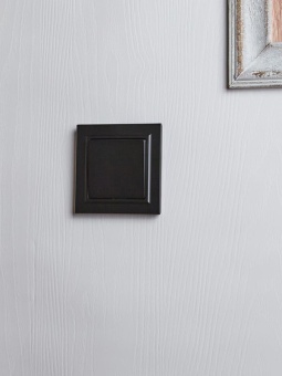 Выключатель 1-кл. СП BRITE ВСР10-1-0-БрЧ 10А в сборе черн. IEK BR-V10-0-10-K02-F